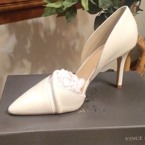 Vince Camuto Adelia Pump